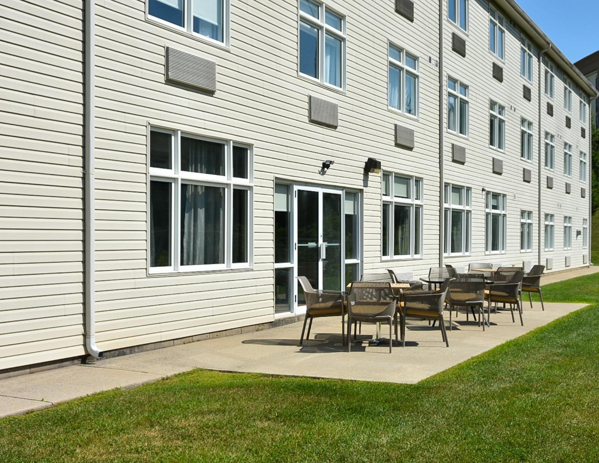 Four Points By Sheraton Barrie Exterior foto