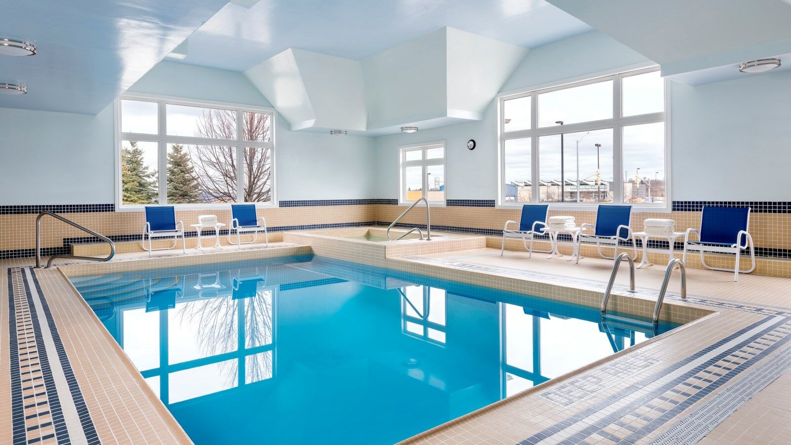 Four Points By Sheraton Barrie Exterior foto